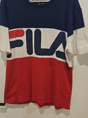 FILA Men T-Shirt Color Blue, Red and White Size XXL